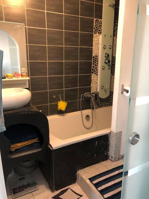 Carnon Plage : Bel Appartement Bien Citue Mauguio Ngoại thất bức ảnh